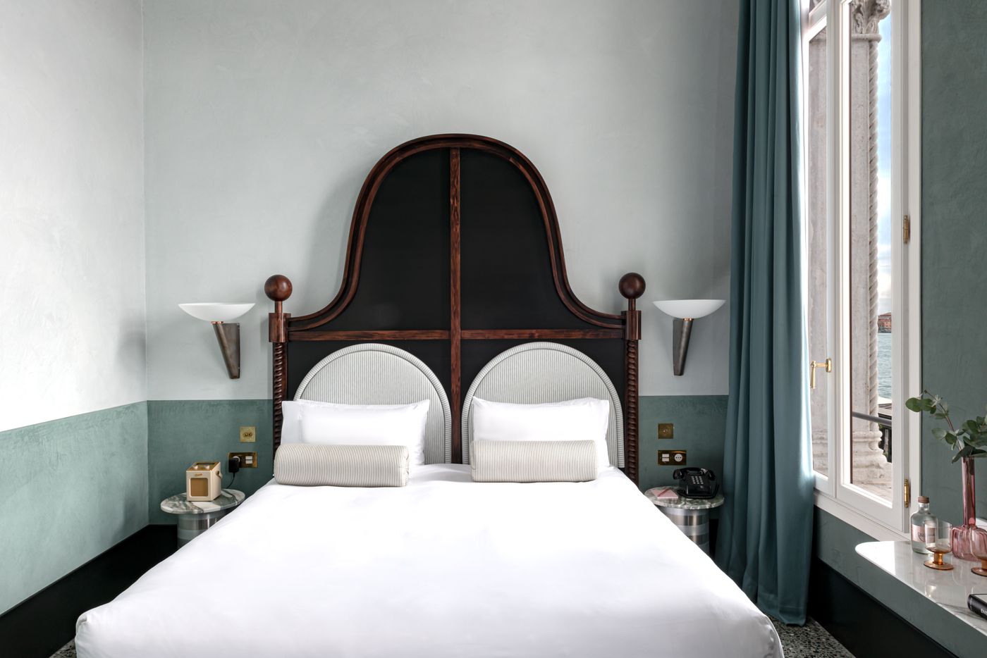 Il Palazzo Experimental-Italy-Venezia-Room-9