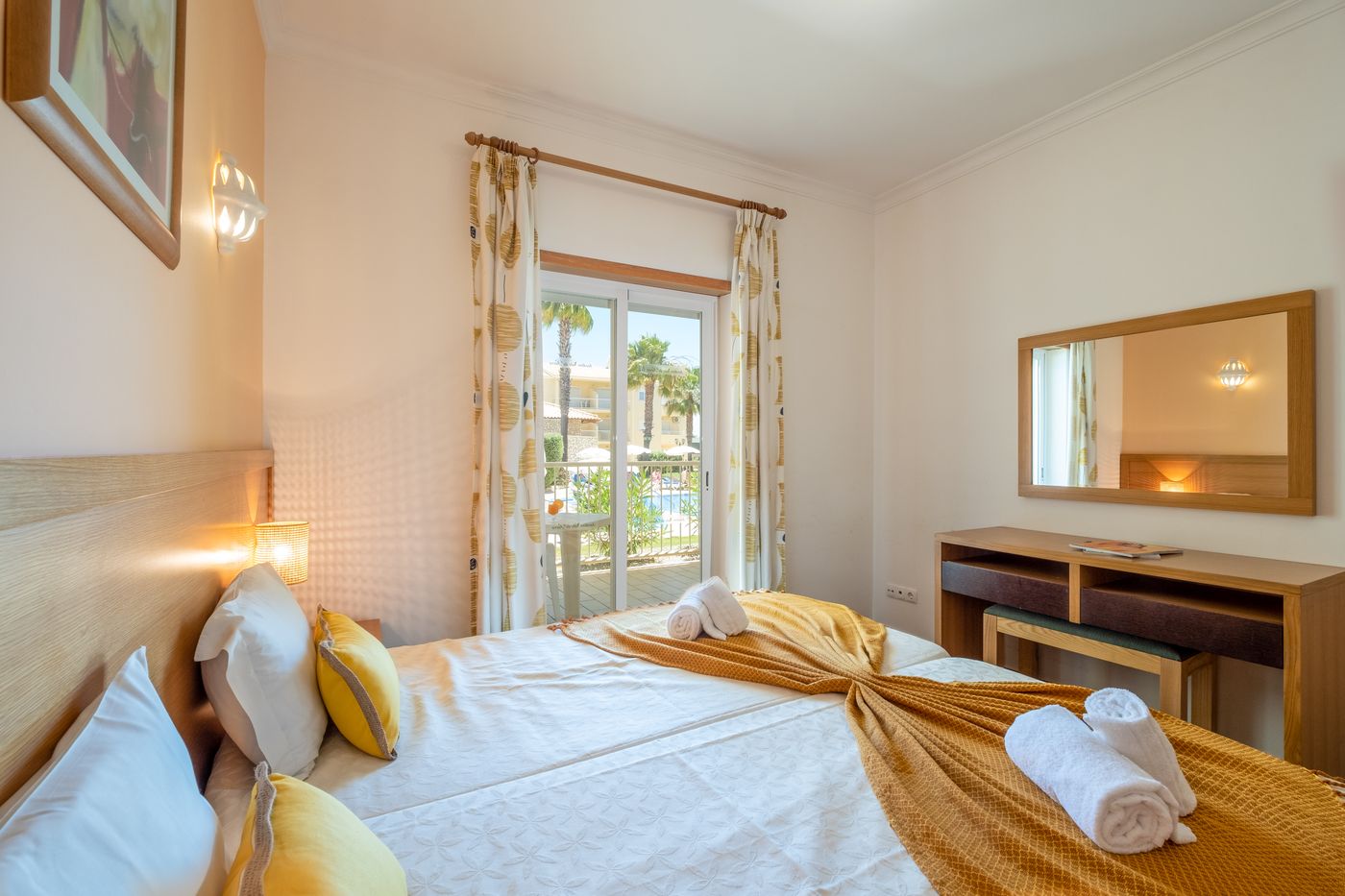 Jardins-Vale-de-Parra-Room-11