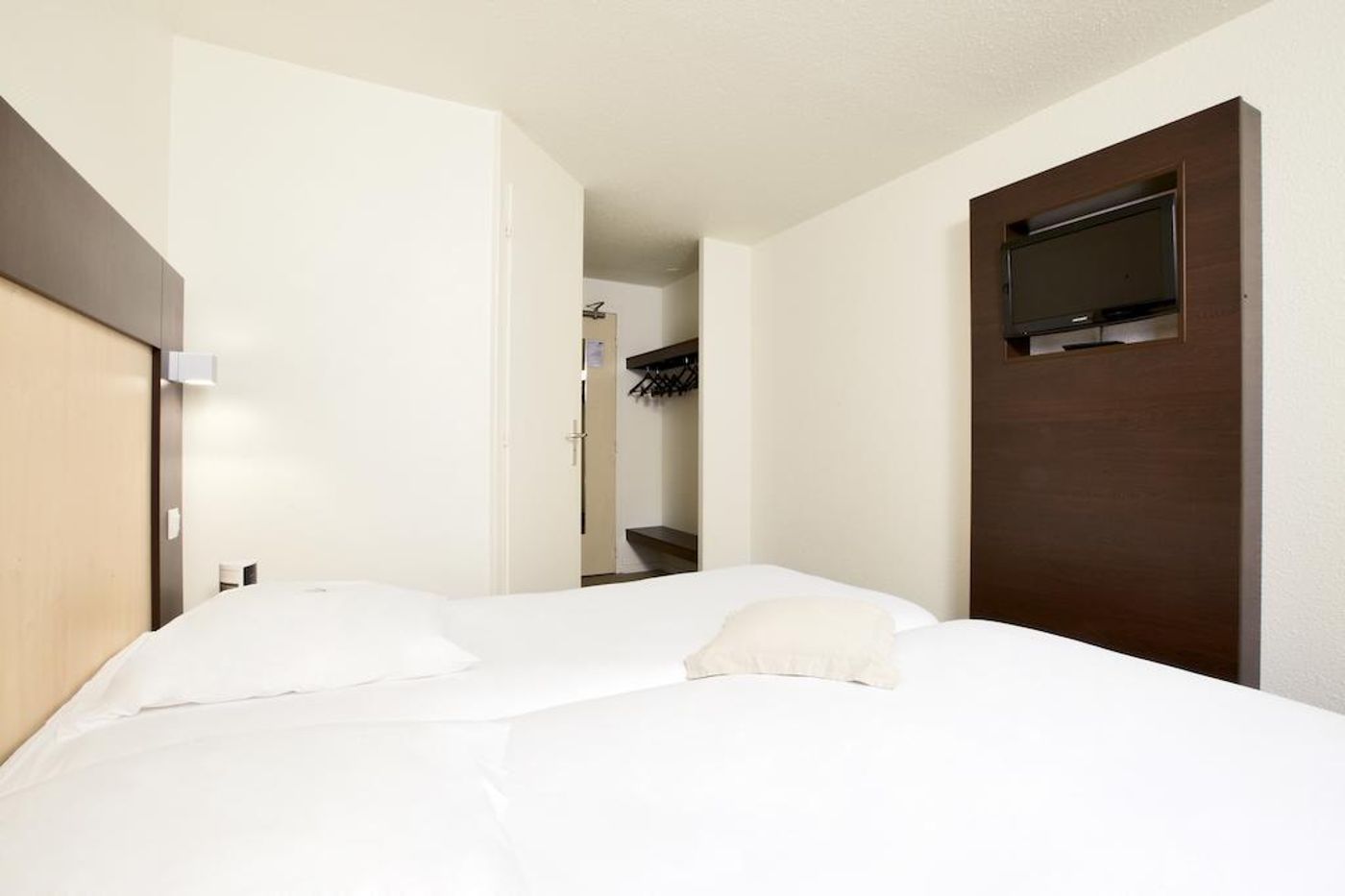 KYRIAD ROUEN NORD - Mont Saint Aignan-France-ROUEN-General view-7