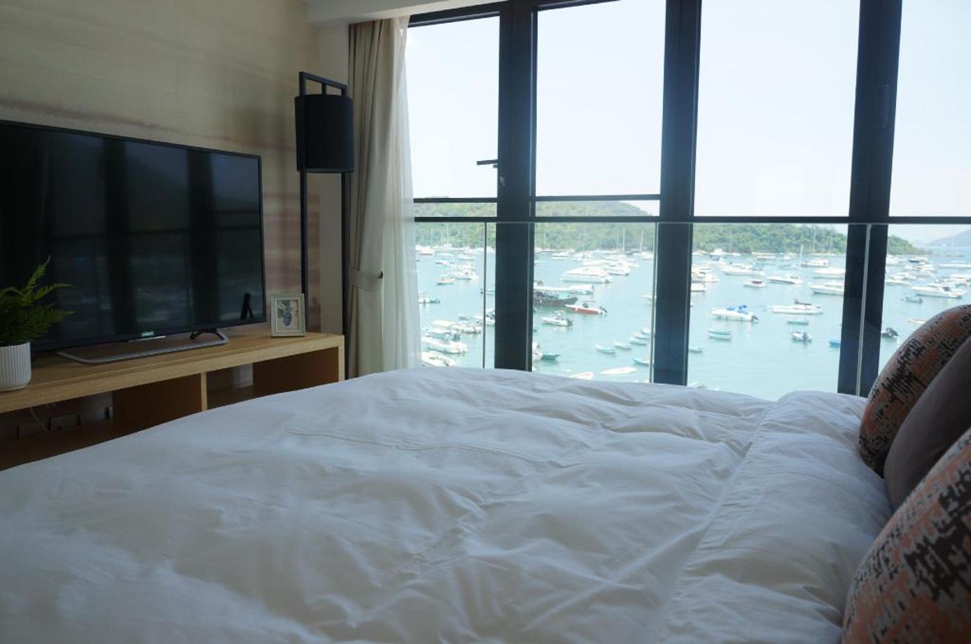 The-Pier-Hotel-Room-36