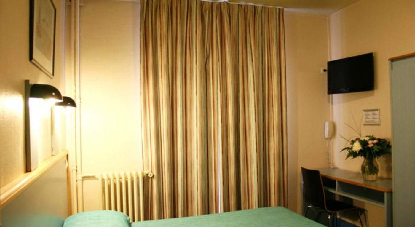 Amarys-Simart-Room-7