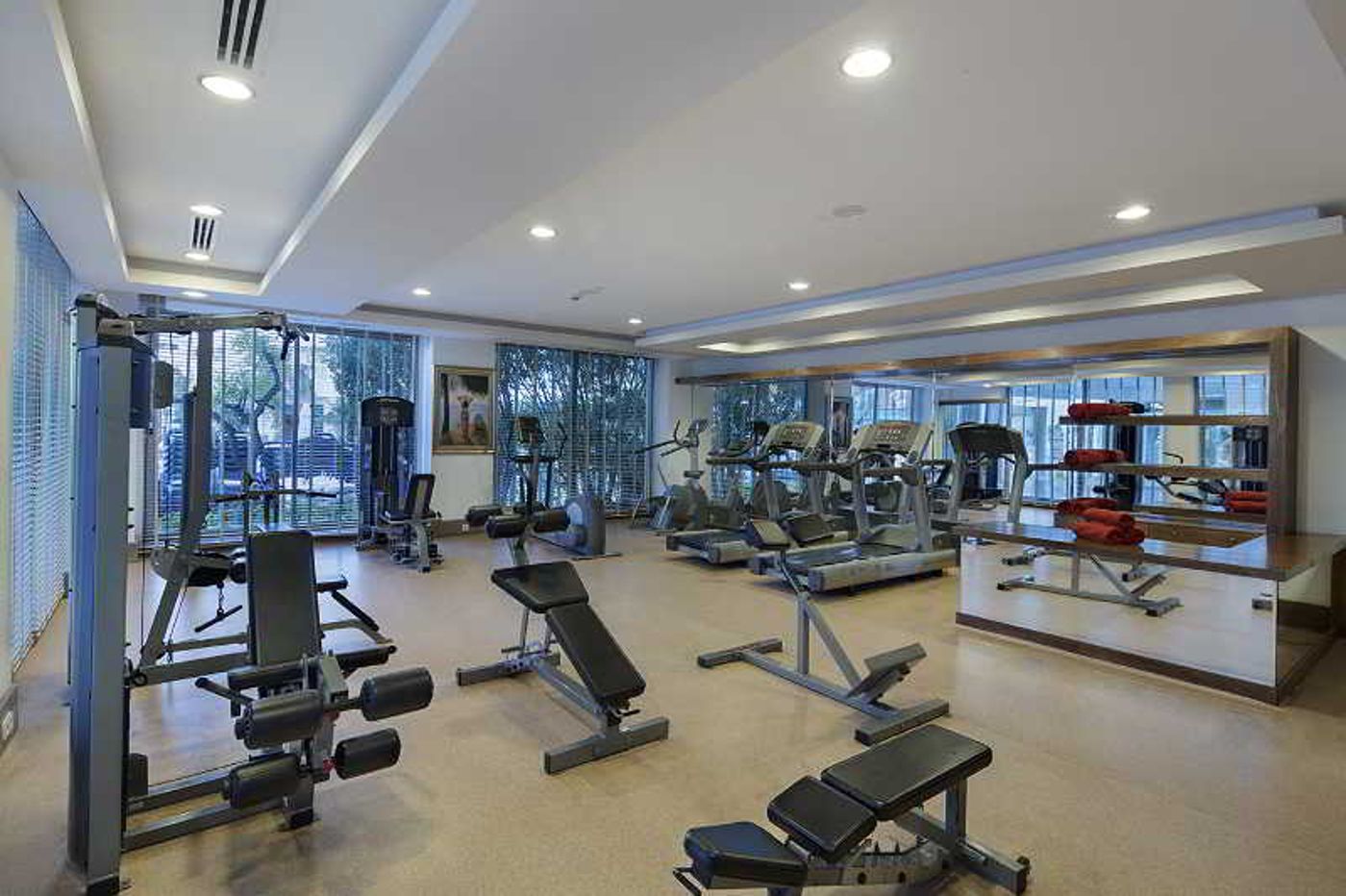 Alba-Queen-Hotel-Sports-and-Entertainment-47