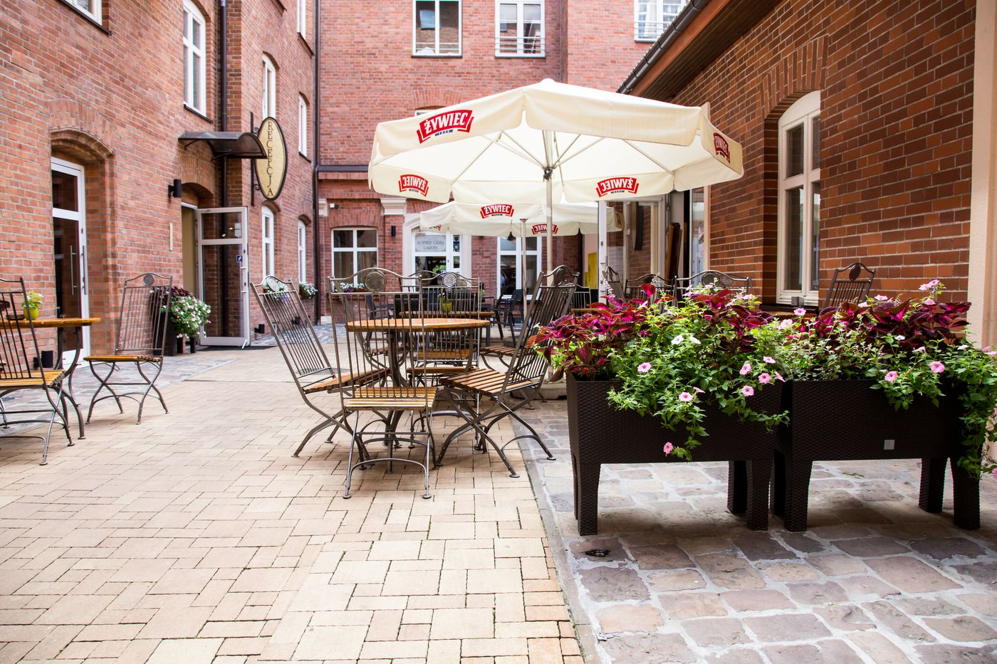 Maksymilian-Terrace-3