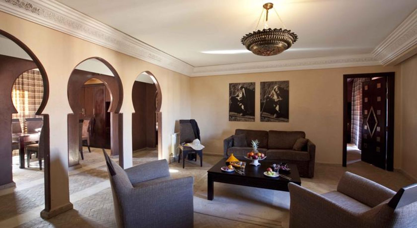 Dellarosa Hotel Suites and Spa