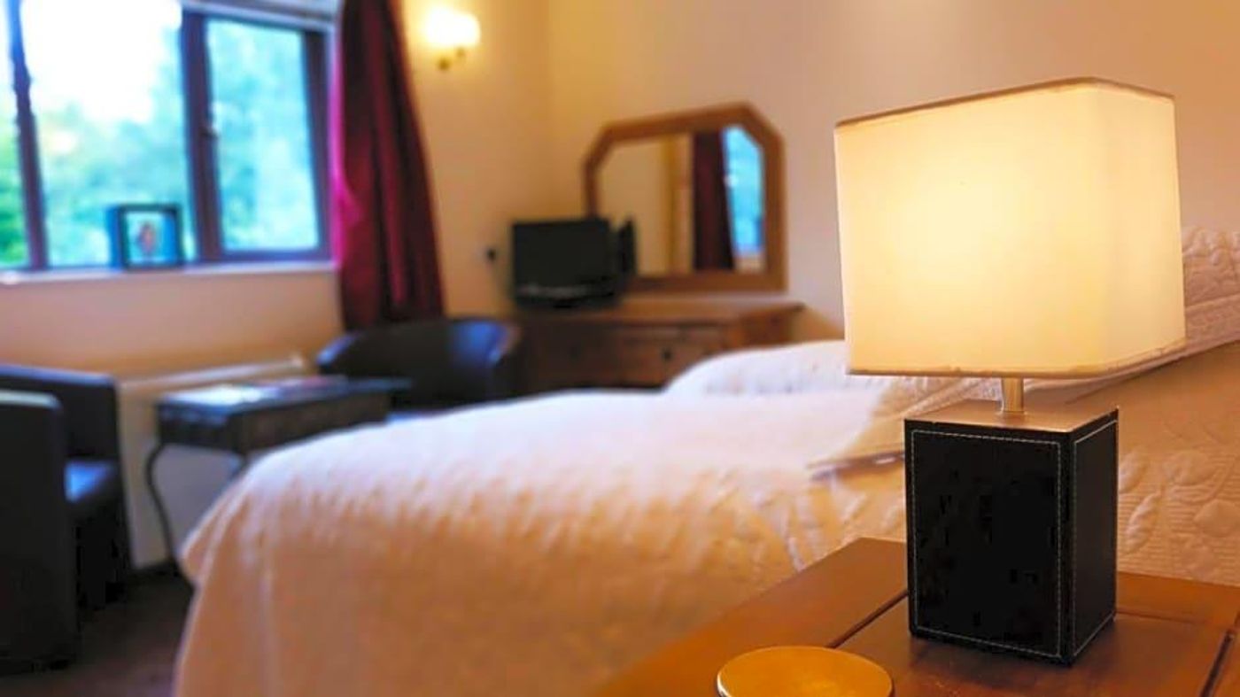 Milton's Lodge-United Kingdom-Langford-General view-5