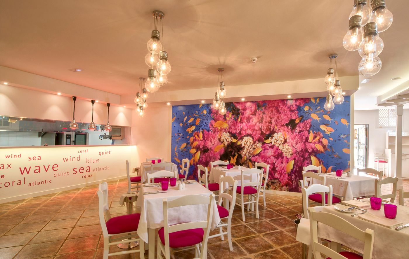 IBEROSTAR-Anthelia-Bar-54