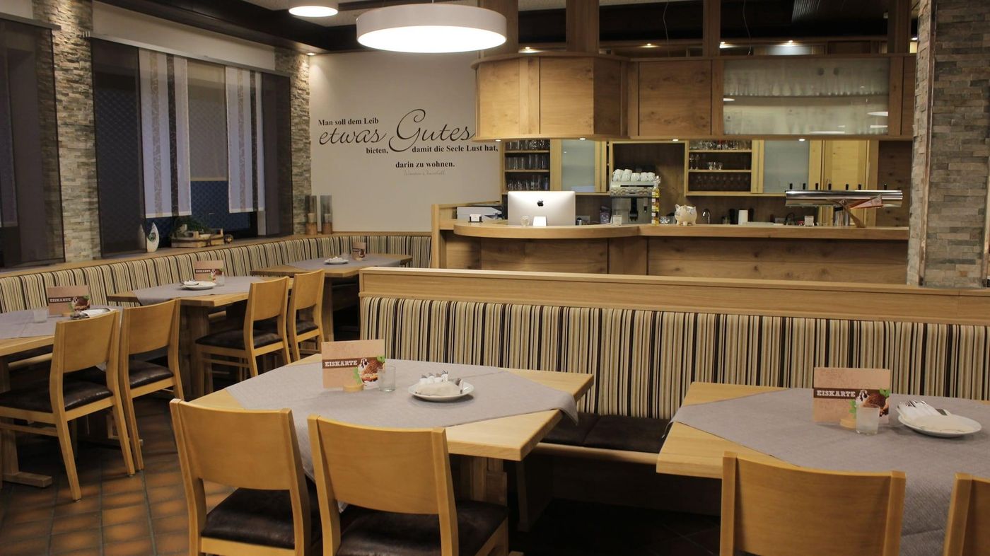 Landhotel Gasthof Zur Krone - Germany - LEIDERSBACH - Lobby - 1