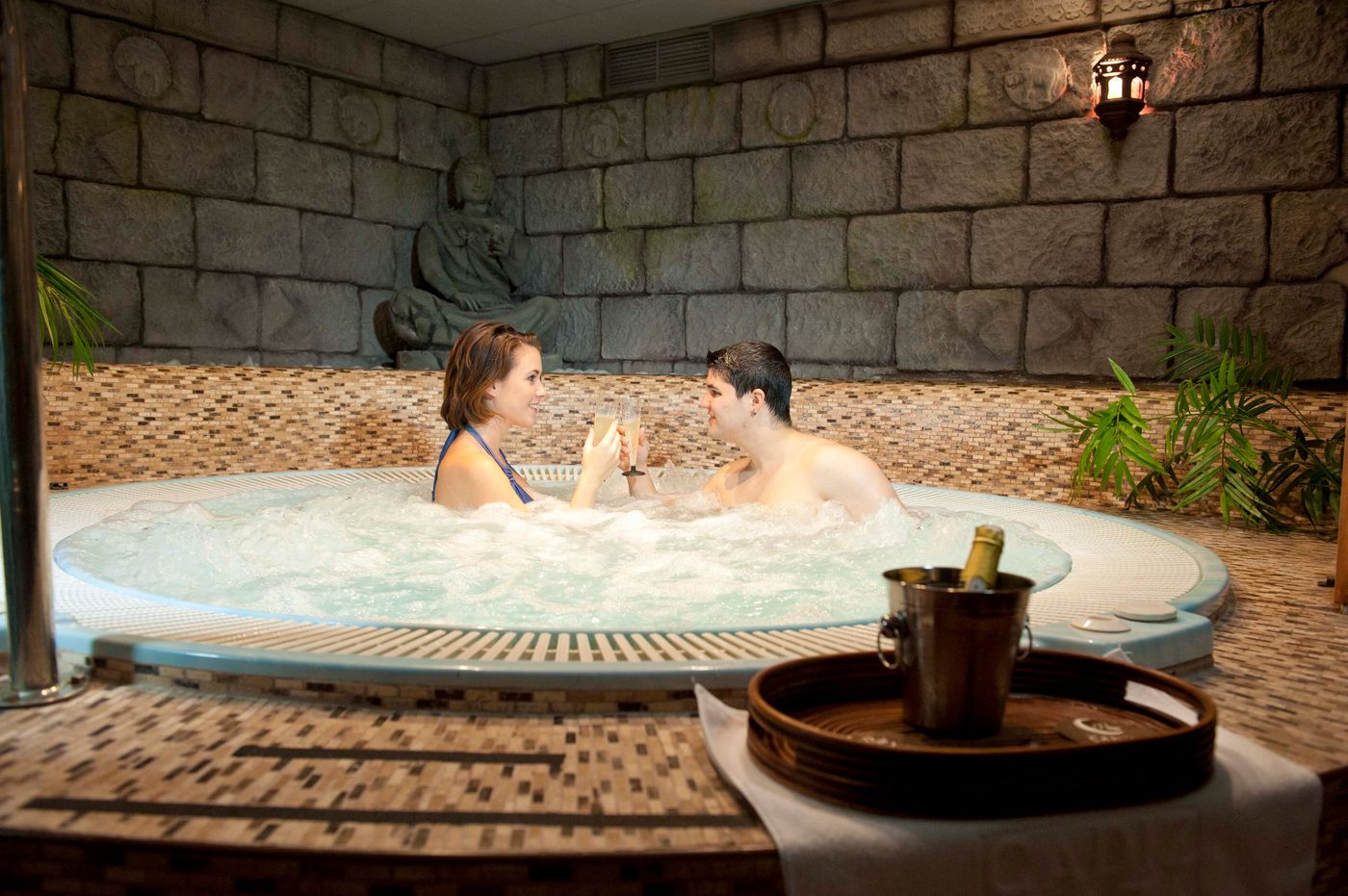 Spa-Cadiz-Plaza-Sports-and-Entertainment-44