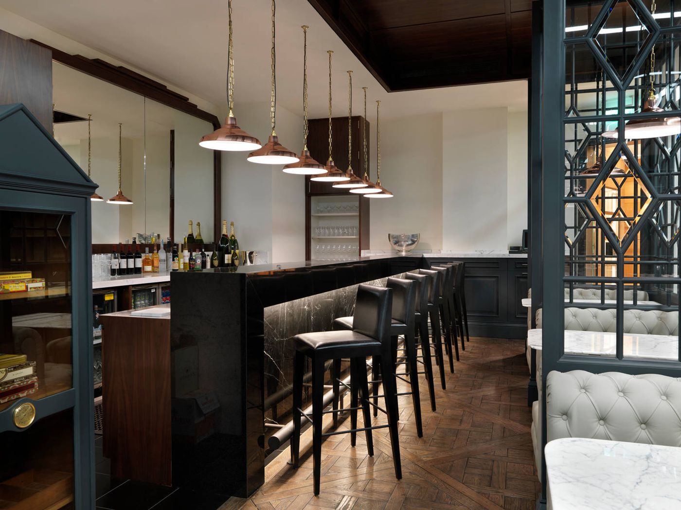 Jumeirah-Emirates-Towers-Restaurant-77