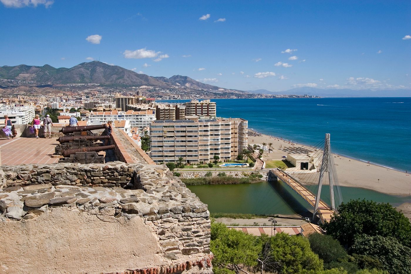 Pyr-Fuengirola-Sports-and-Entertainment-60