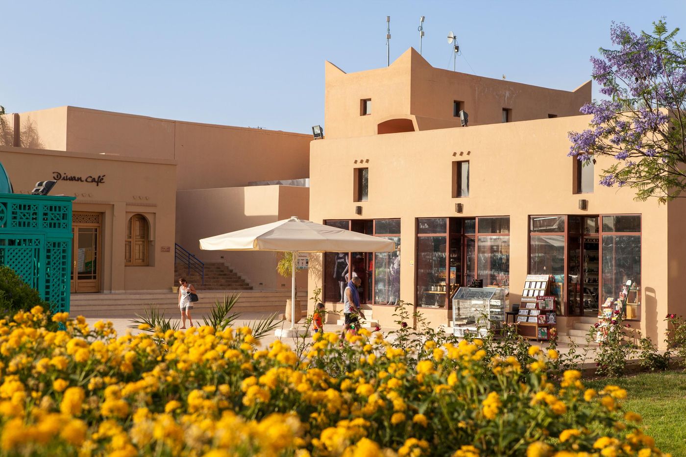 Valeria-Madina-Club-Terrace-22