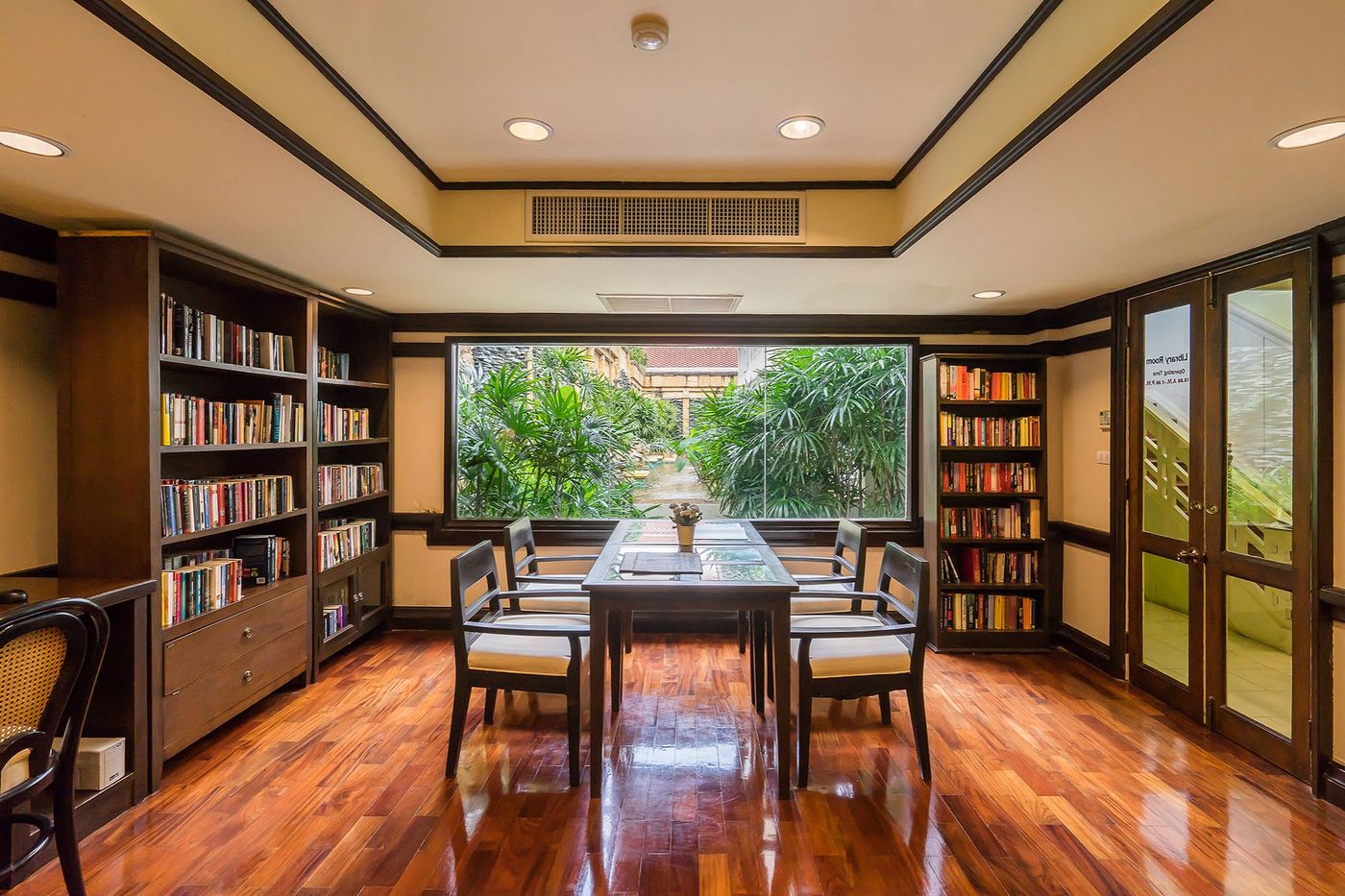 Wora Bura Hua Hin Resort & Spa