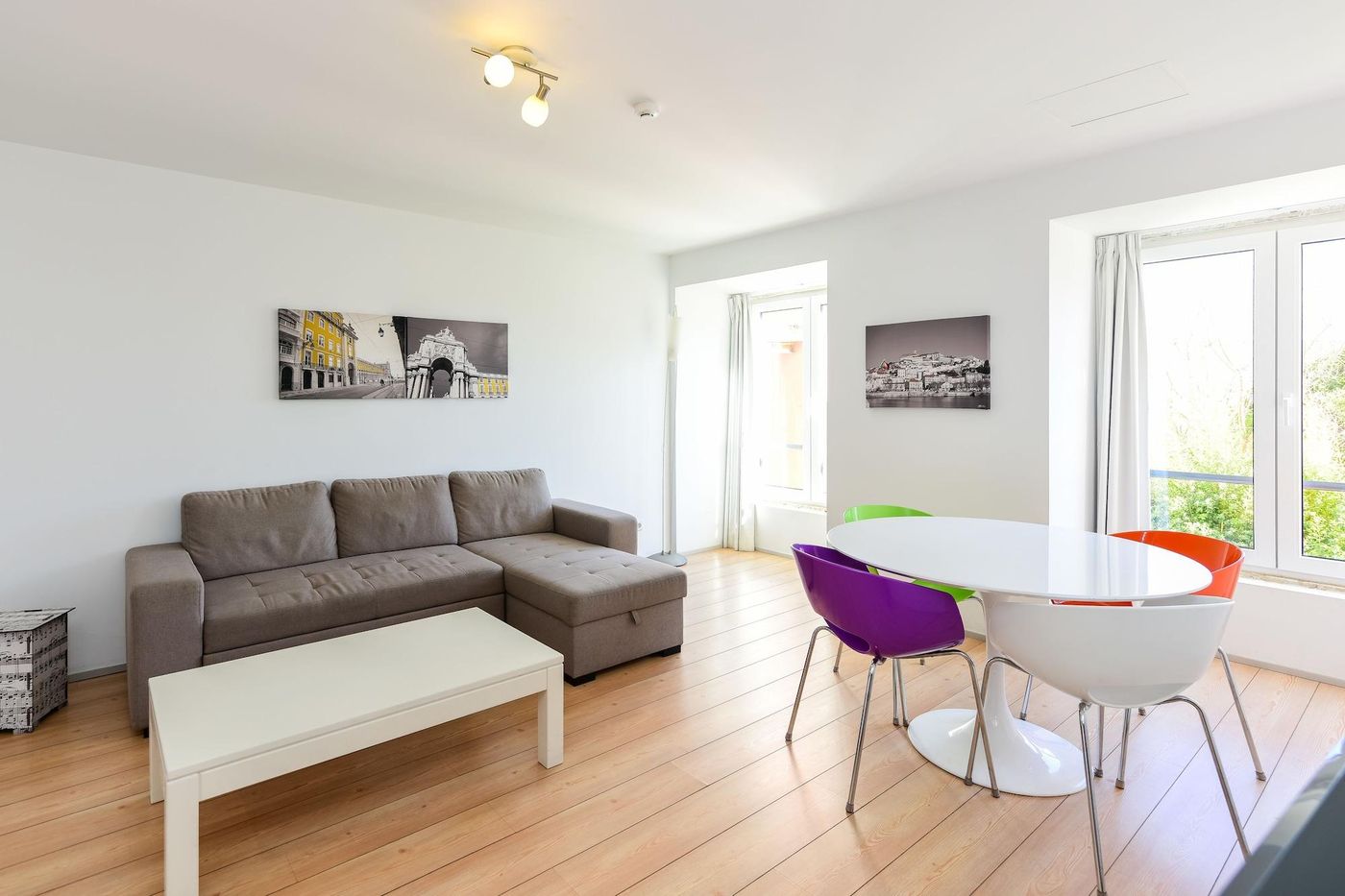 Alfama---Lisbon-Lounge-Suites-Room-8