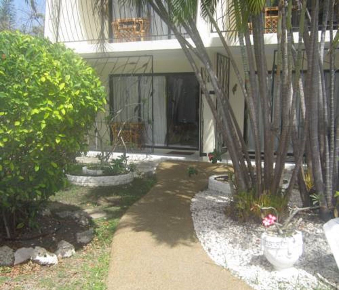 Pirate-s-Inn-Hotel-----Terrace-8