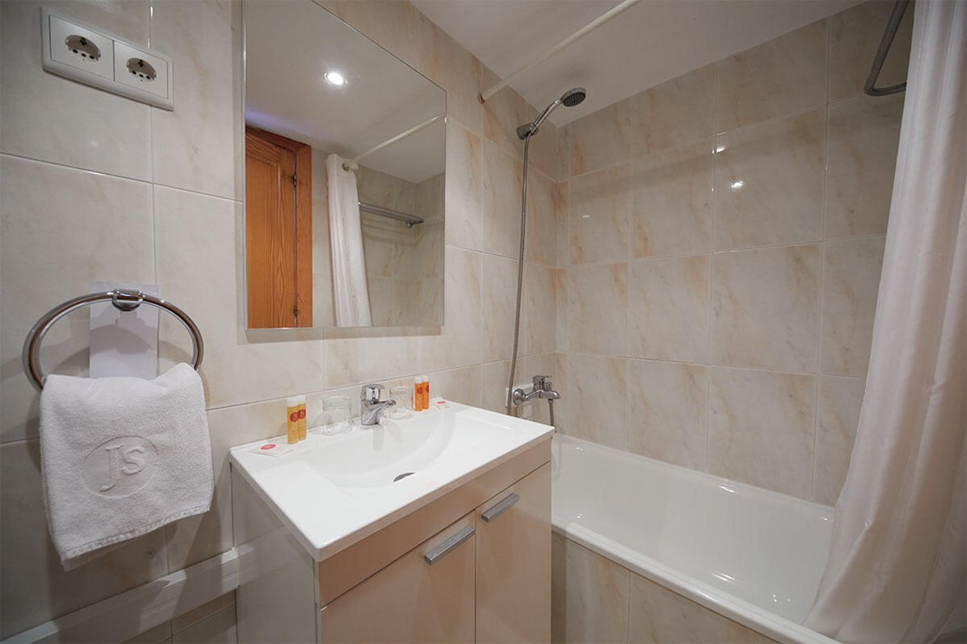 JS Paradise Sport - Adults Only