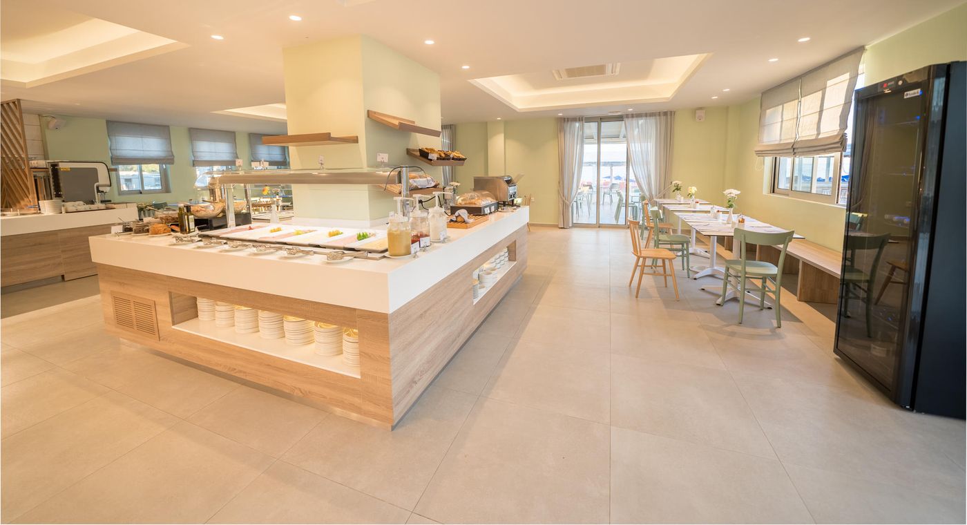 Adele-Beach-Hotel-Restaurant-49