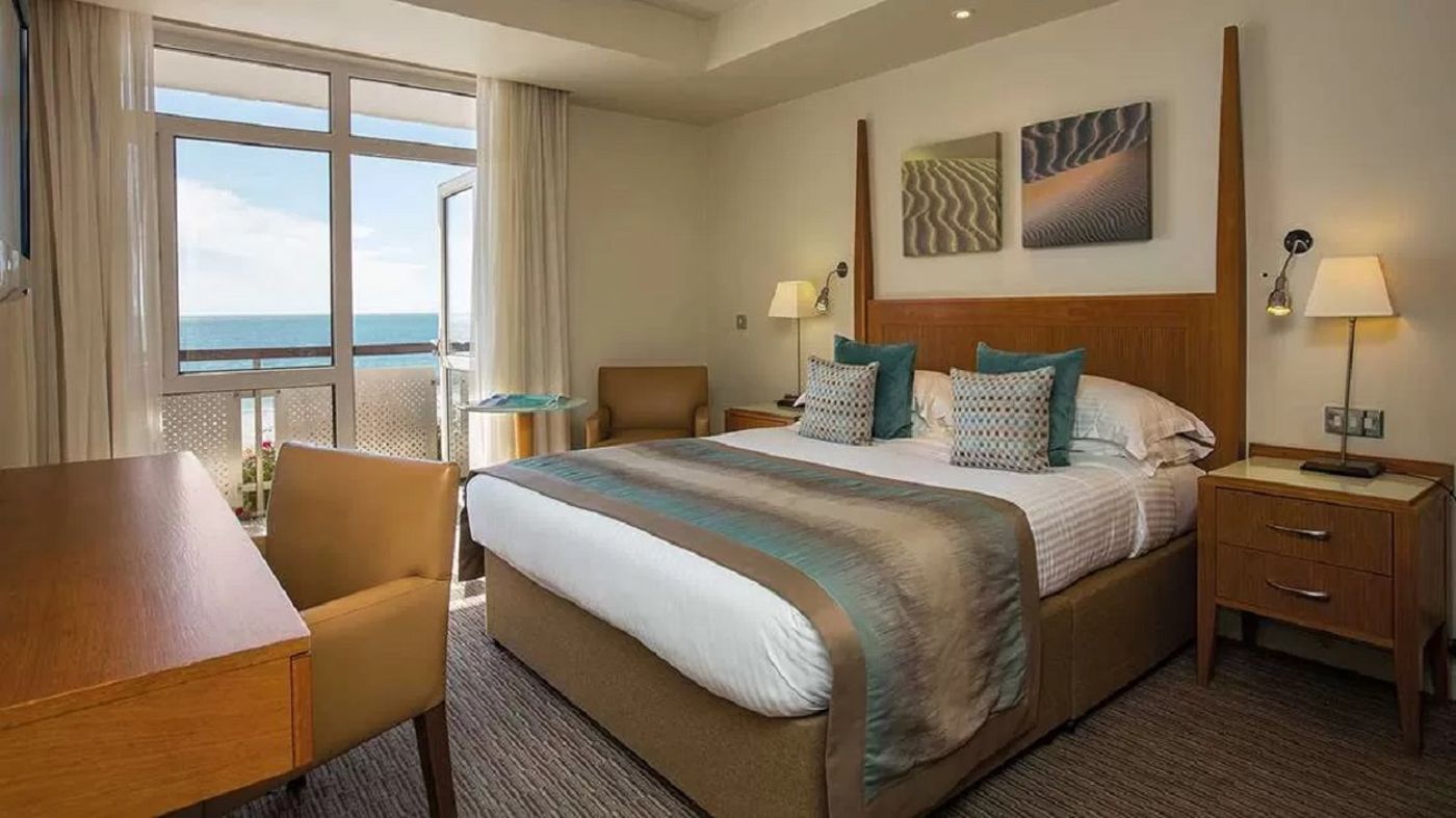 L'Horizon Beach Hotel & Spa-United Kingdom-St Brelade-Room-4