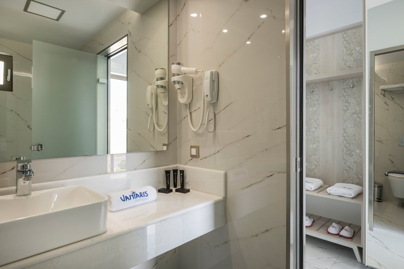 Vantaris Blue - Adults Only 16+