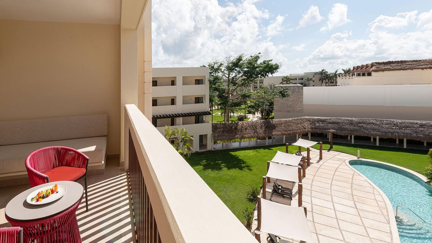 Secrets-Silversands-Riviera-Cancun-Room-16