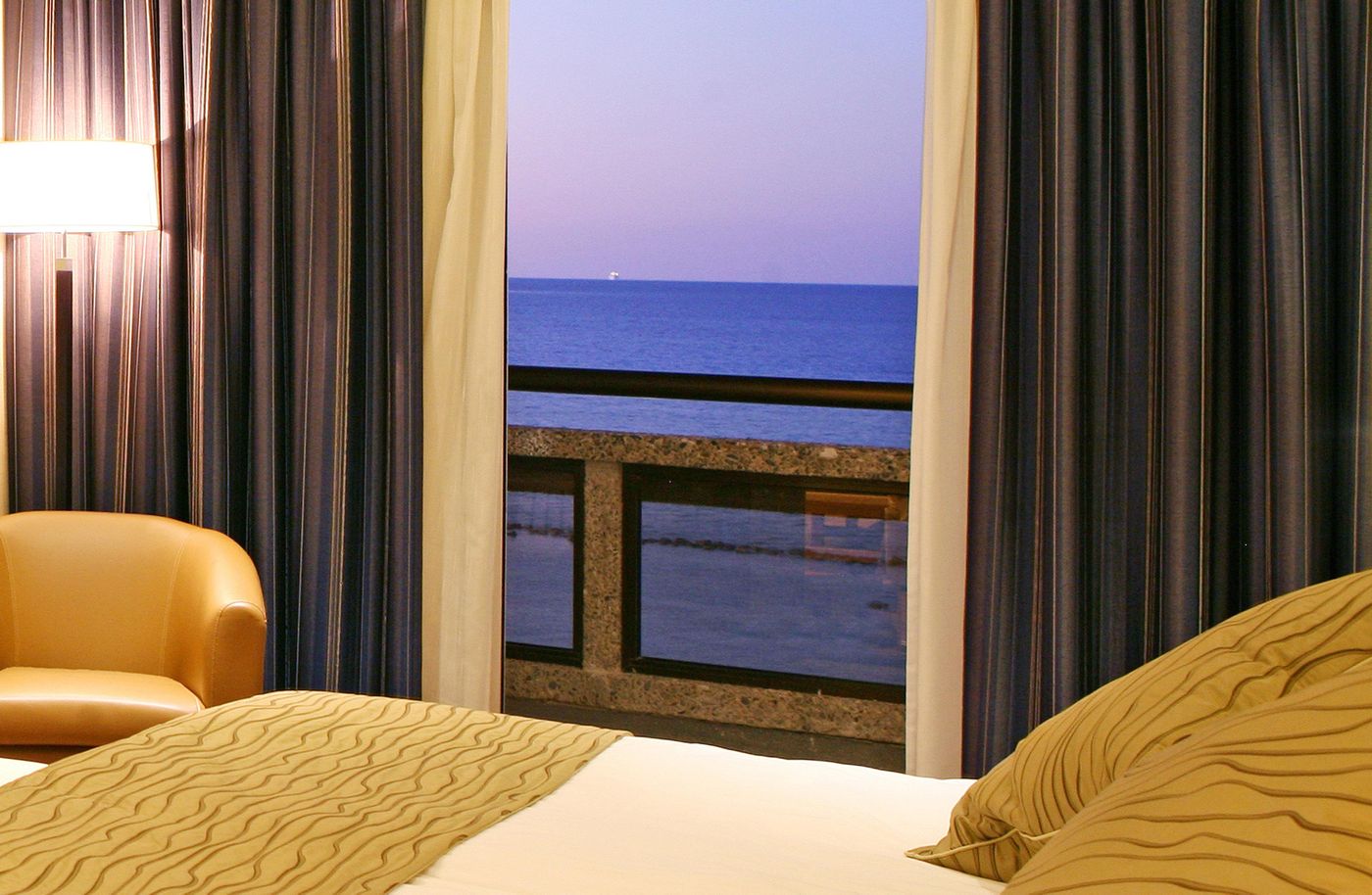 Crowne-Plaza-Limassol-Room-29
