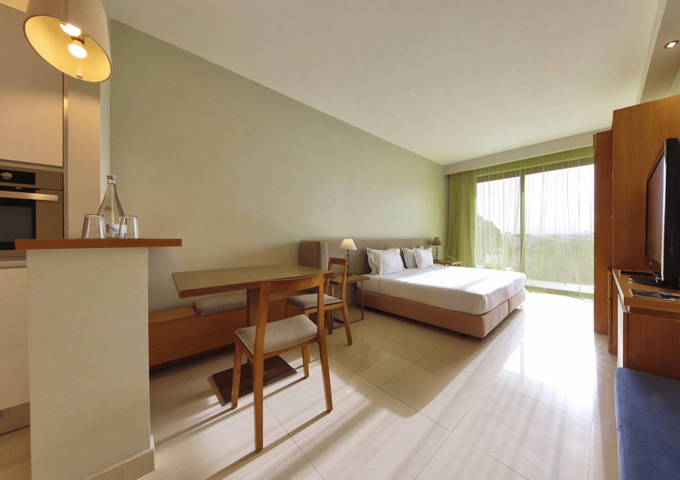 Agua-Hotels-Riverside-Resort---Spa-Room-10