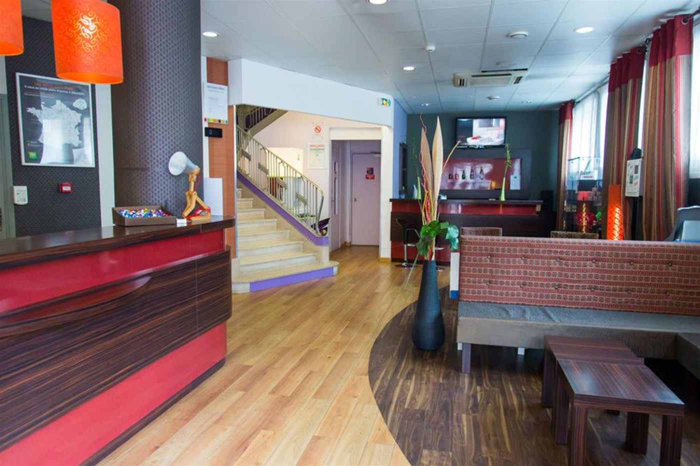 ibis Styles Marseille Centre Prado Castellane-France-Marseille-General view-1