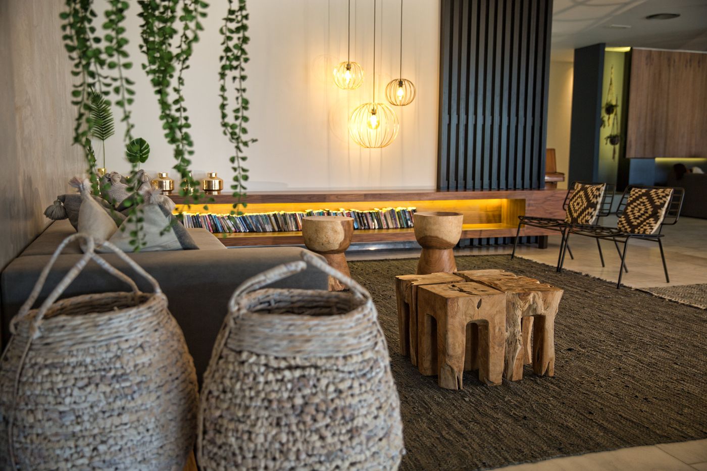 Blue-Sky-City-Beach-Hotel---Adults-Only-Lobby-40