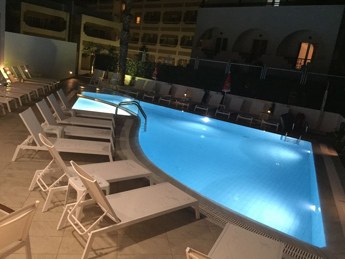 Hotel-Agrelli-Pool-62