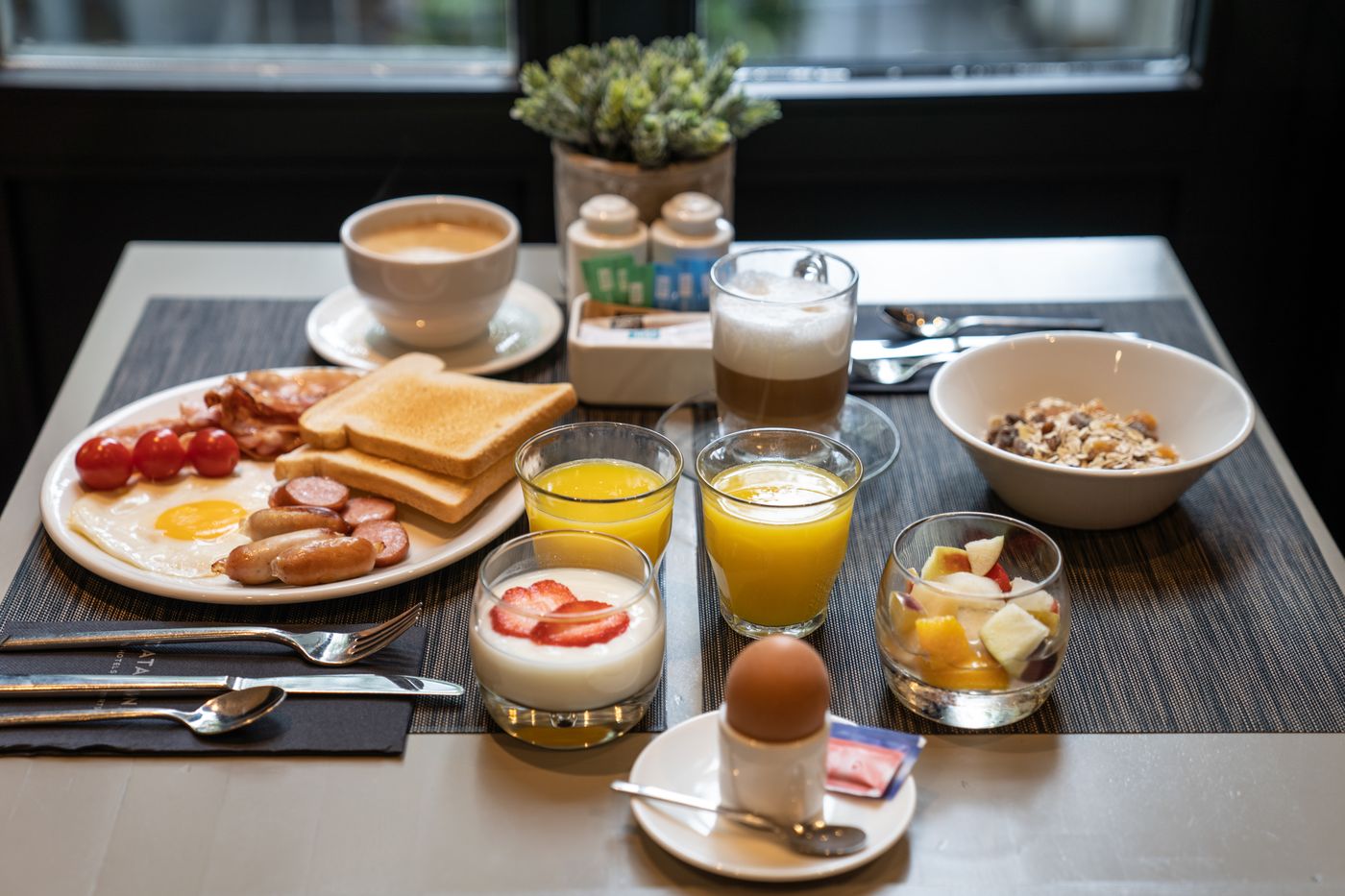 Catalonia-Vondel-Amsterdam-Restaurant-76