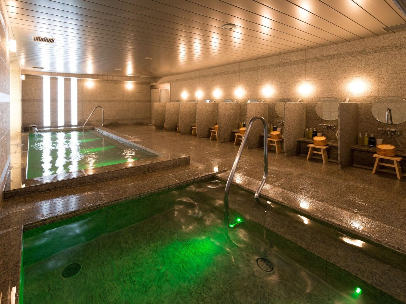 Super Hotel Premier Tokyo-Eki Yaesu Chuo-Guchi-Japan-Tokyo-Sports and Entertainment-6