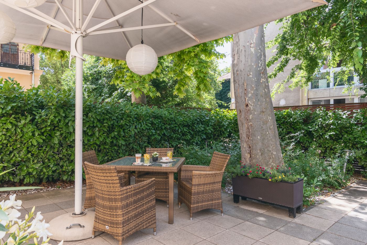 Hotel-Lion-s-Garden-Terrace-17