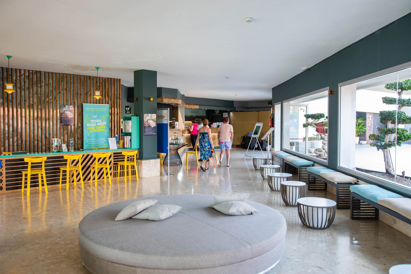 Monteparaiso-Lobby-36