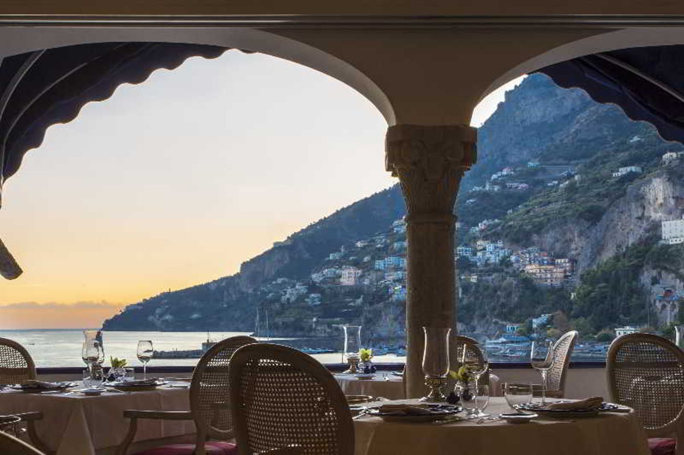 Marina-Riviera-Restaurant-31