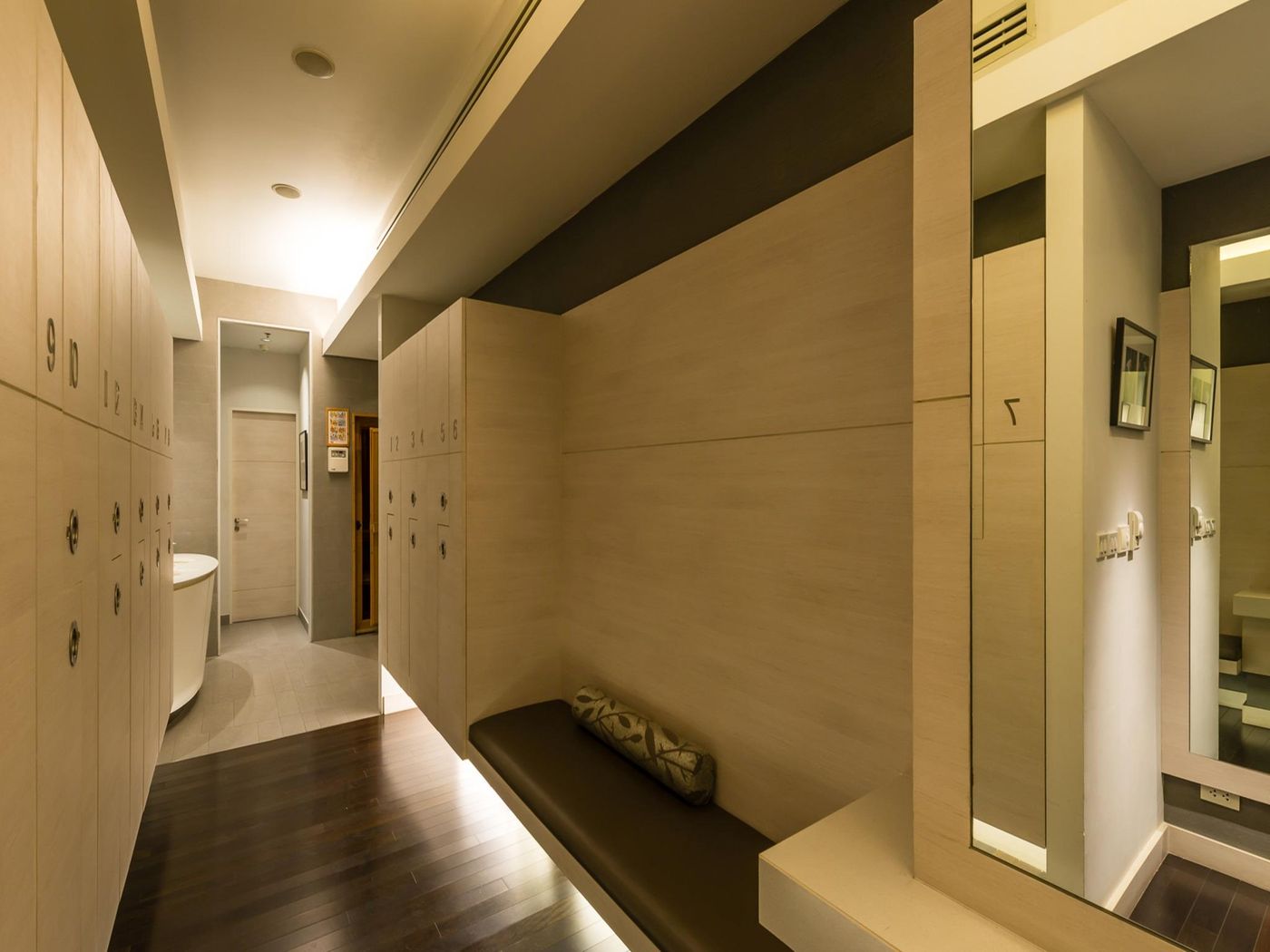 Chatrium-Hotel-Riverside-Bangkok-Sports-and-Entertainment-87