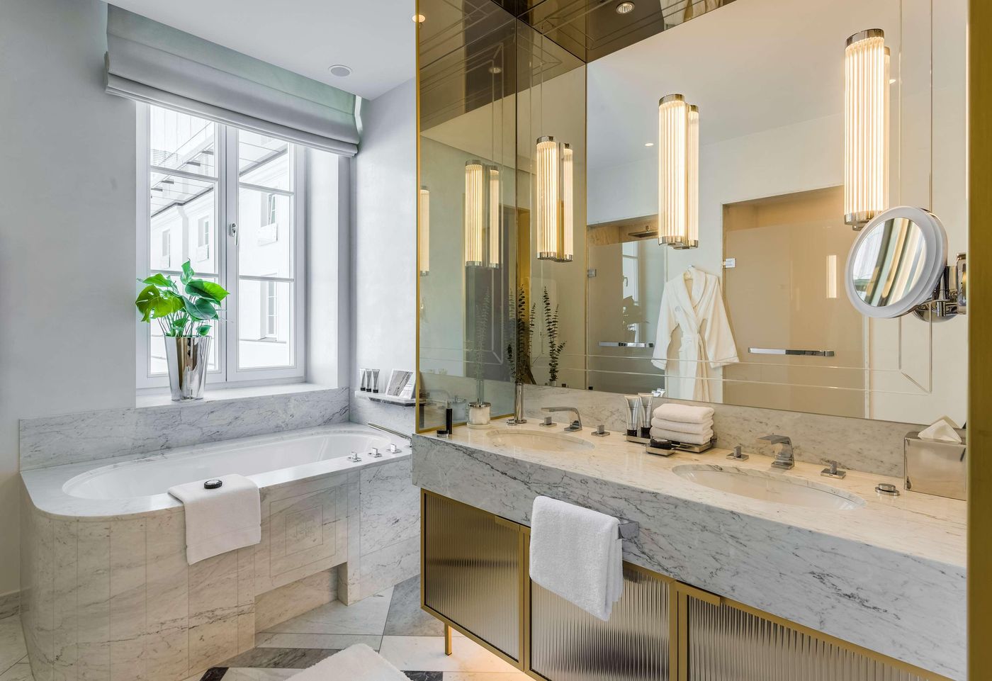 Raffles-Europejski-Warsaw-Room-65