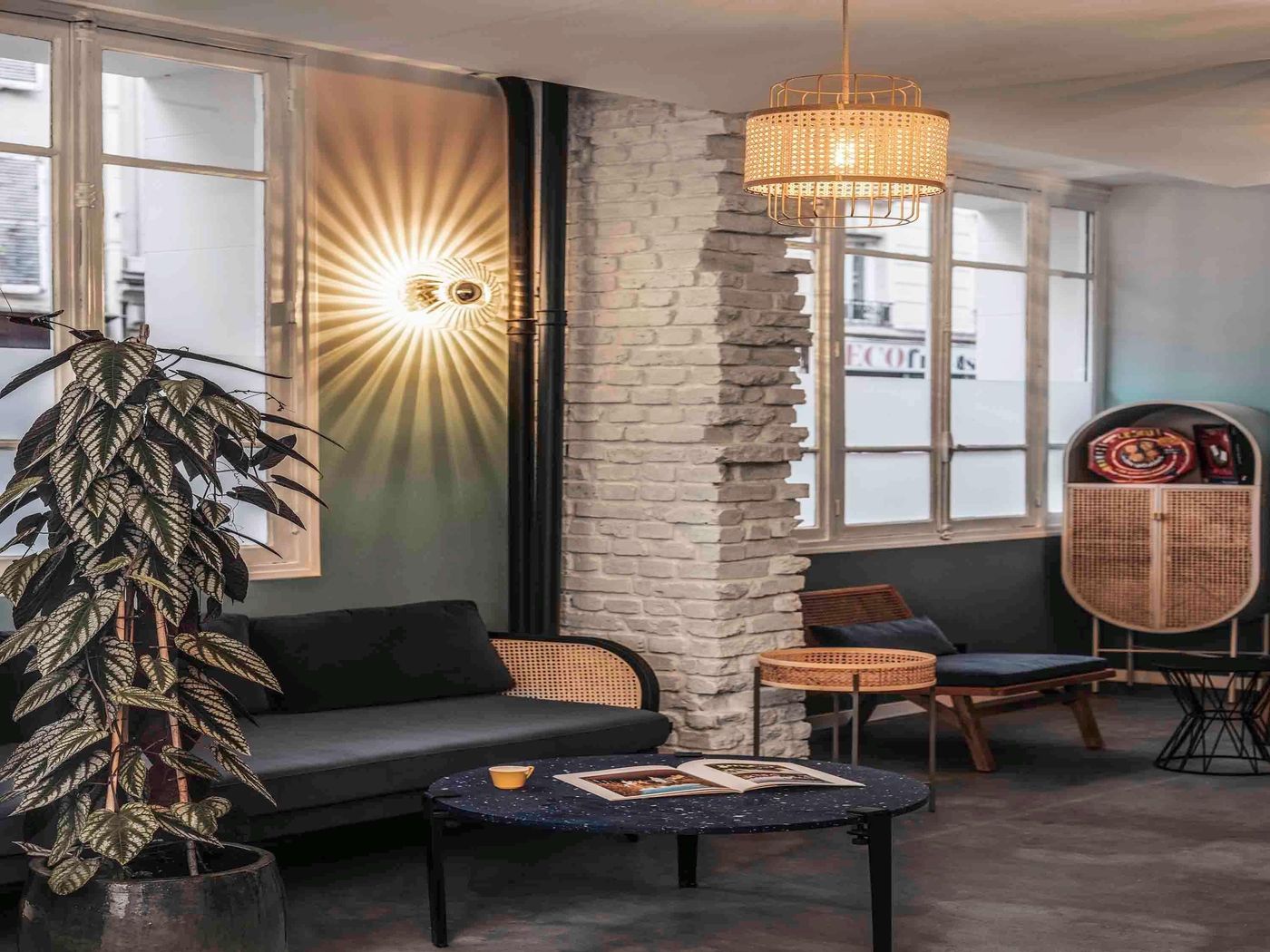 ibis-Styles-Paris-Montmartre-Nord-General-view-21