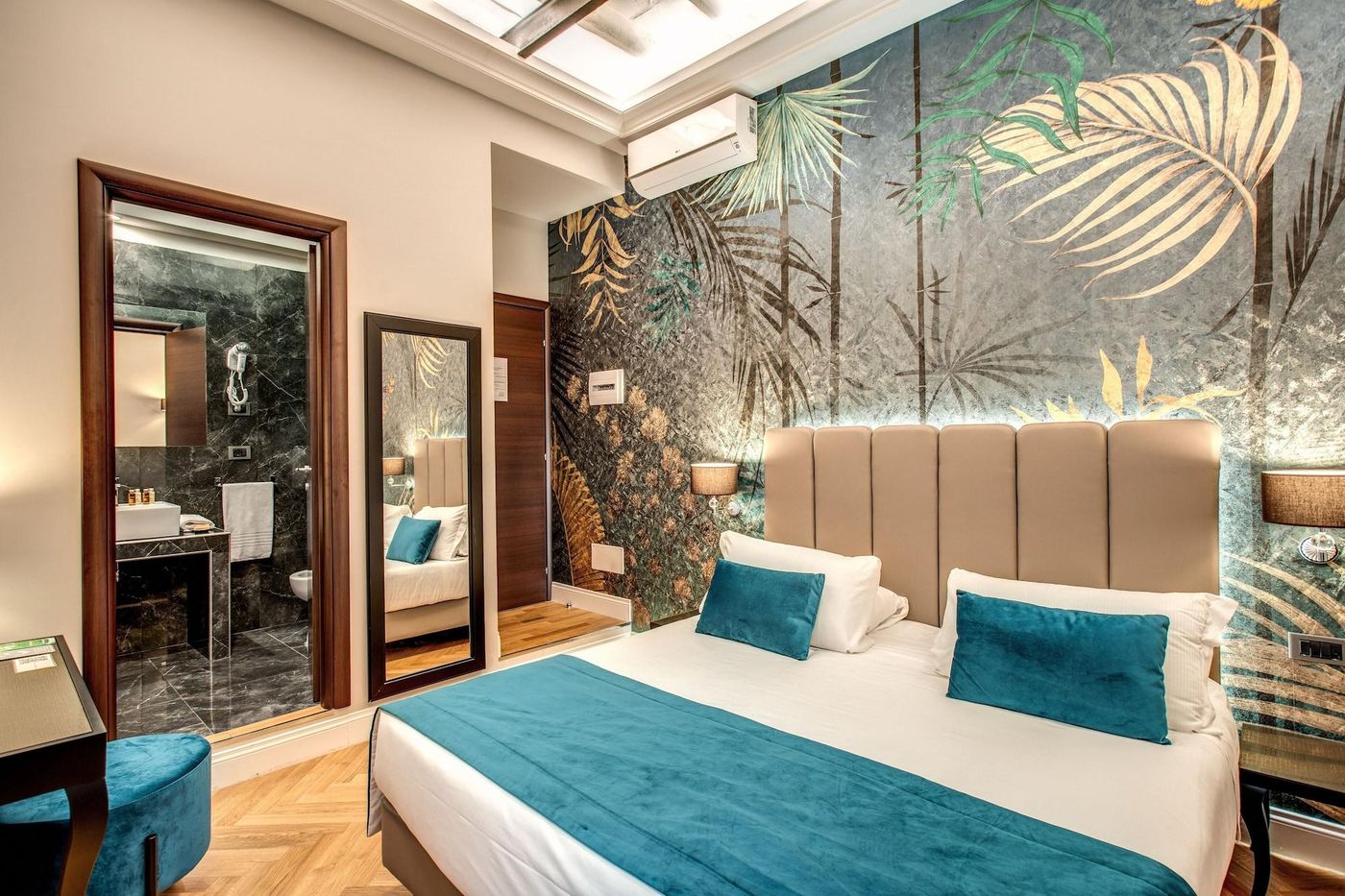 Relais-De-La-Poste-Room-22