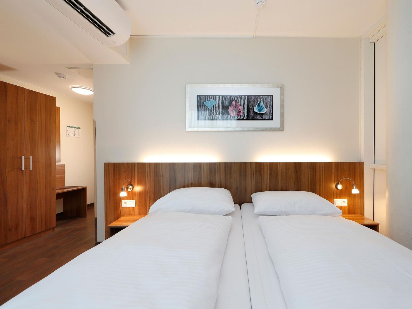 B-B-HOTEL-Berlin-Mitte-Room-28