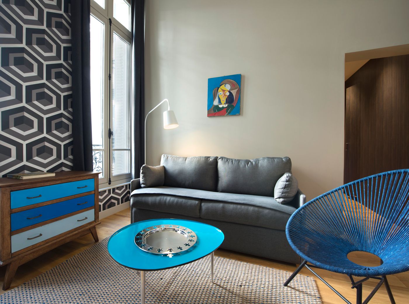 Suites-and-Hotel-Helzear-Champs-Elysees-Room-4