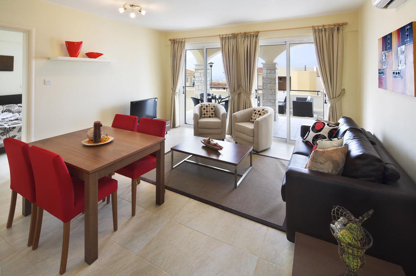 Club-St-George-Resort-Room-27