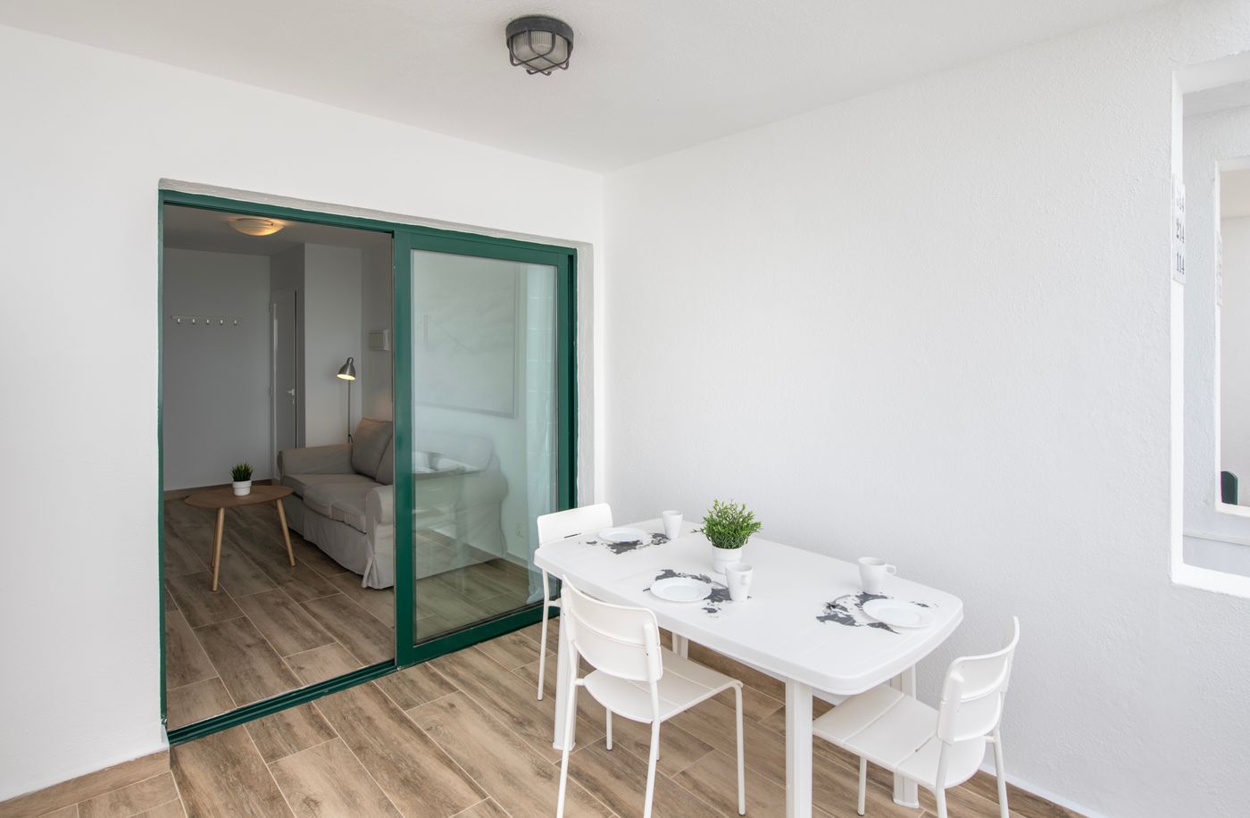 Los-Rosales-Terrace-37