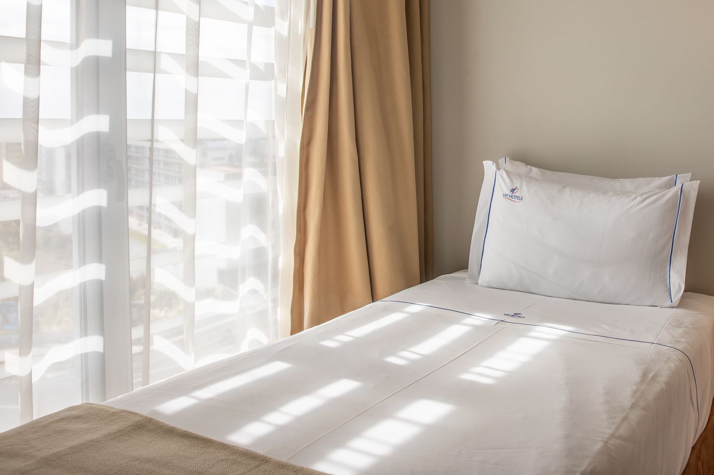 VIP-Executive-Azores-Room-15