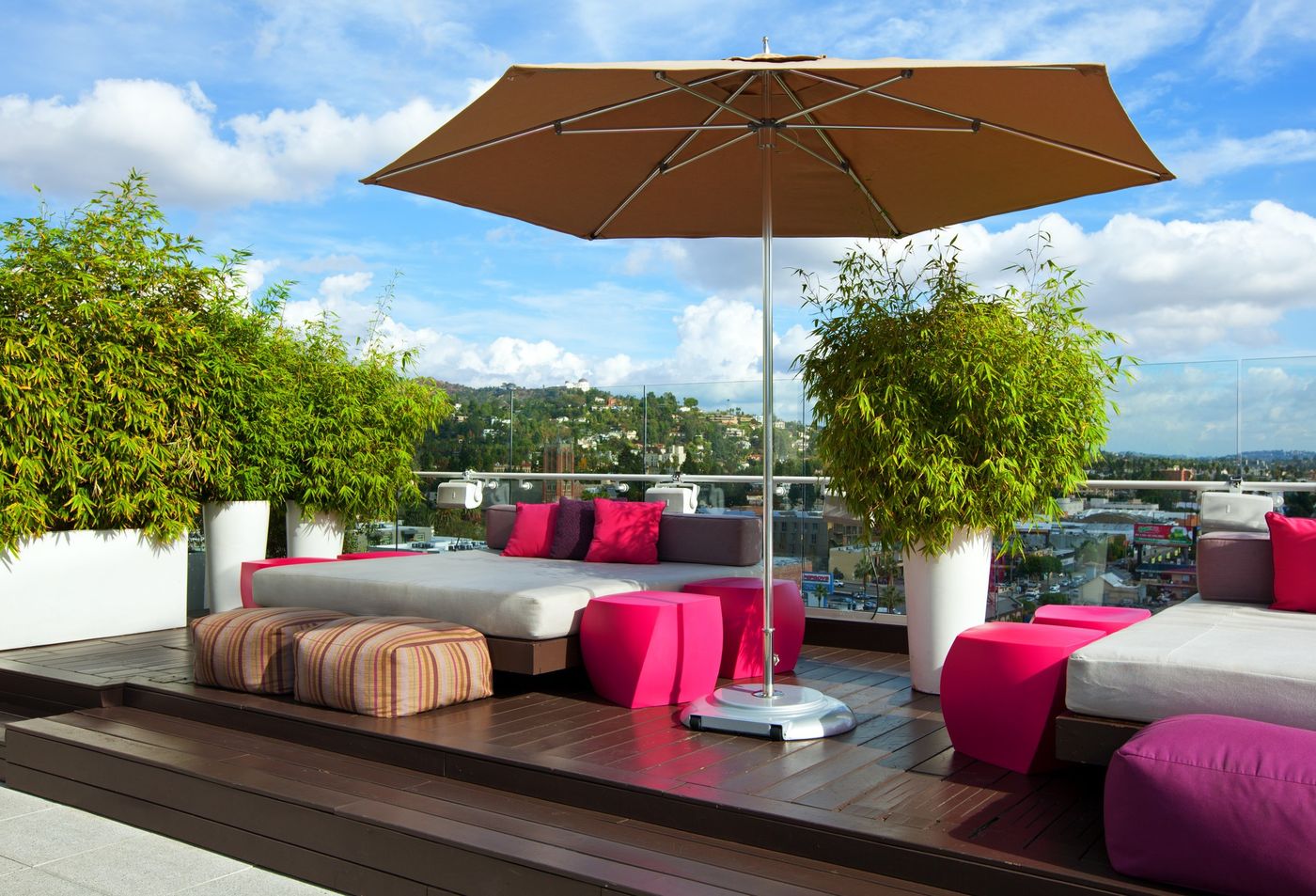 W-Hollywood-General-view-57