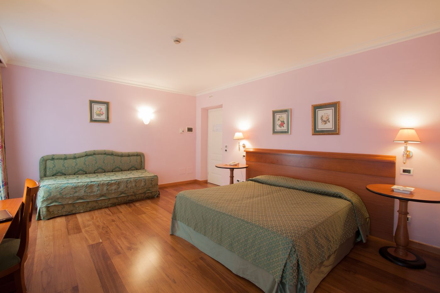 Ateneo-Garden-Palace-Room-6