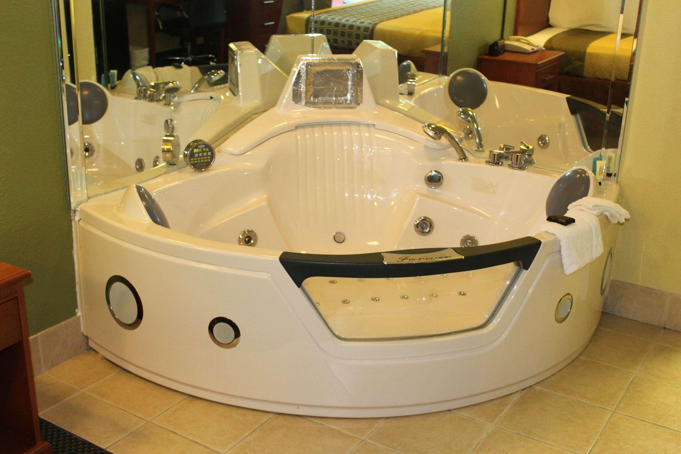 ibis Muenchen City - Germany - MUENCHEN - Sports and Entertainment - 0