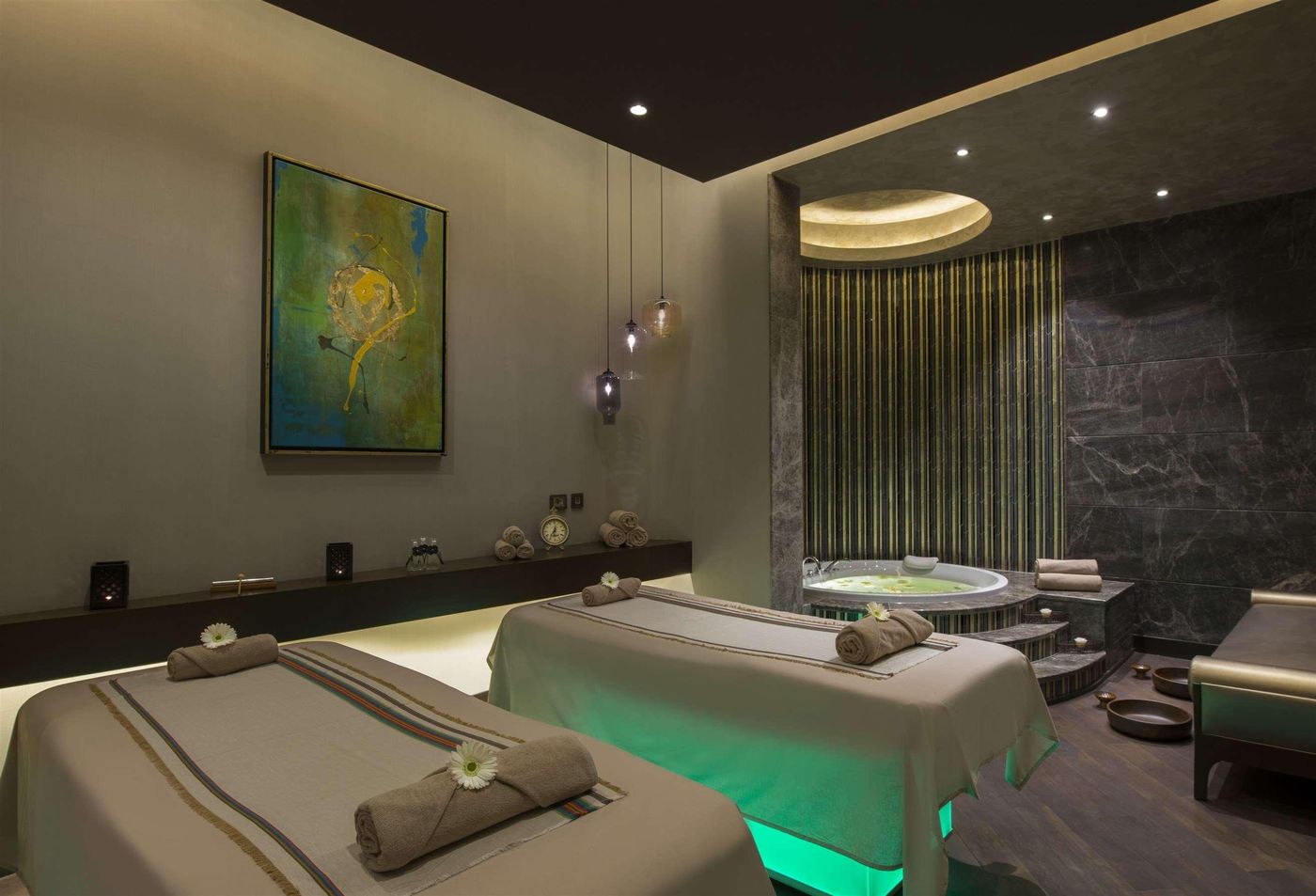 Hilton-Istanbul-Kozyatagi-Sports-and-Entertainment-57