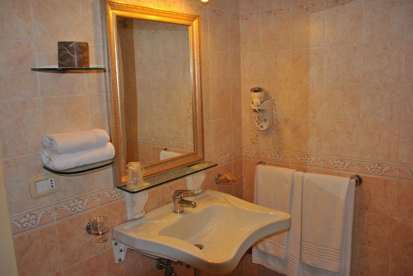 Catania-Centro-Rooms-General-view-22