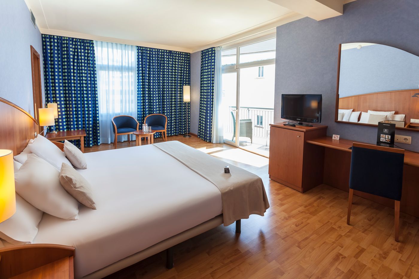 Hotel-Delfin-Room-18