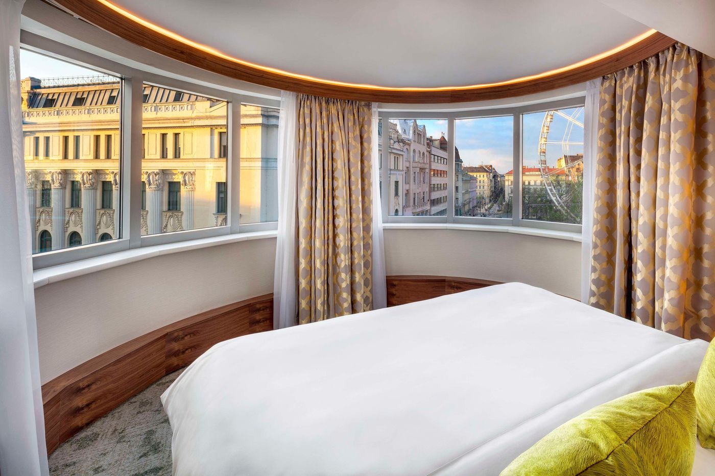 Kempinski-Hotel-Corvinus-Budapest-Room-59