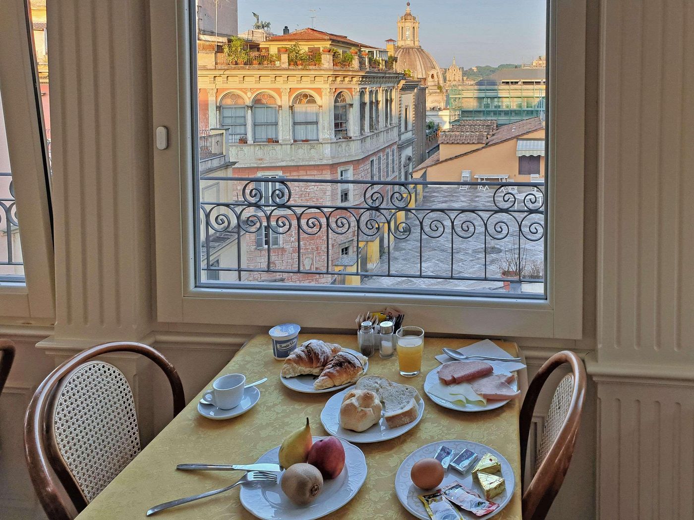 Comfort-Hotel-Bolivar-Restaurant-6